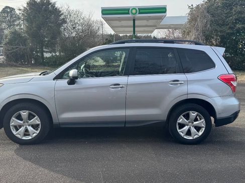 Used 2014 Subaru Forester 2.5i Limited w/ Popular Package #2 image 5