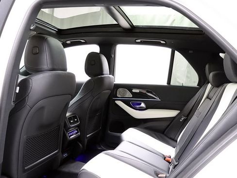 Certified 2026 Mercedes-Benz GLE 450 4MATIC image 13