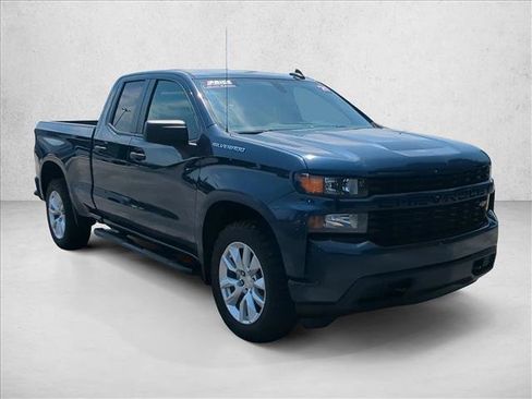 Used 2021 Chevrolet Silverado 1500 Custom RWD image 3