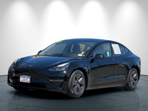 Used 2021 Tesla Model 3 Long Range AWD/4WD image 8