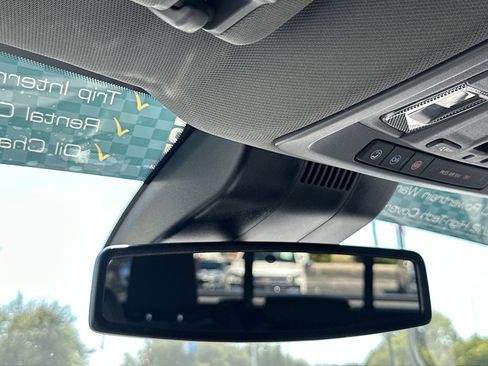 Used 2025 Chevrolet Silverado 2500 LTZ w/ LTZ Convenience Package image 29