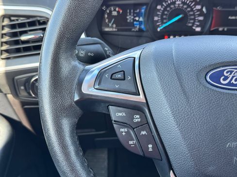 Used 2019 Ford Edge SEL w/ Equipment Group 201A FWD image 22