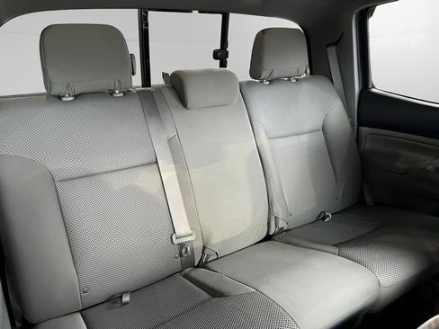 Used 2012 Toyota Tacoma PreRunner image 18