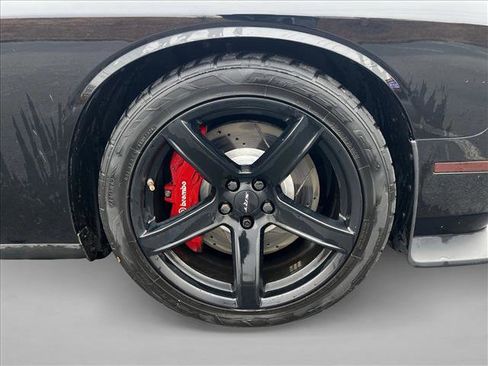 Used 2019 Dodge Challenger SRT Hellcat w/ Laguna Leather Package image 21