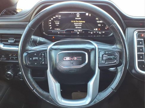 Used 2022 GMC Yukon SLT w/ SLT Premium Package image 25