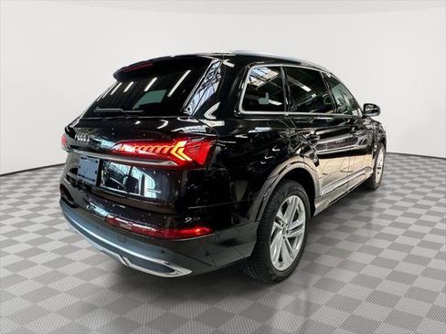 Used 2022 Audi Q7 3.0T Premium Plus w/ Premium Plus Package AWD/4WD image 3