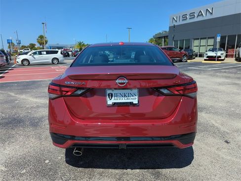 New 2025 Nissan Sentra SR image 6