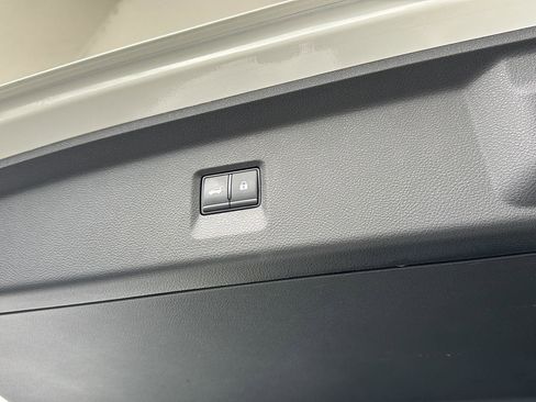 Used 2025 INFINITI QX60 Luxe w/ Cargo Package image 31