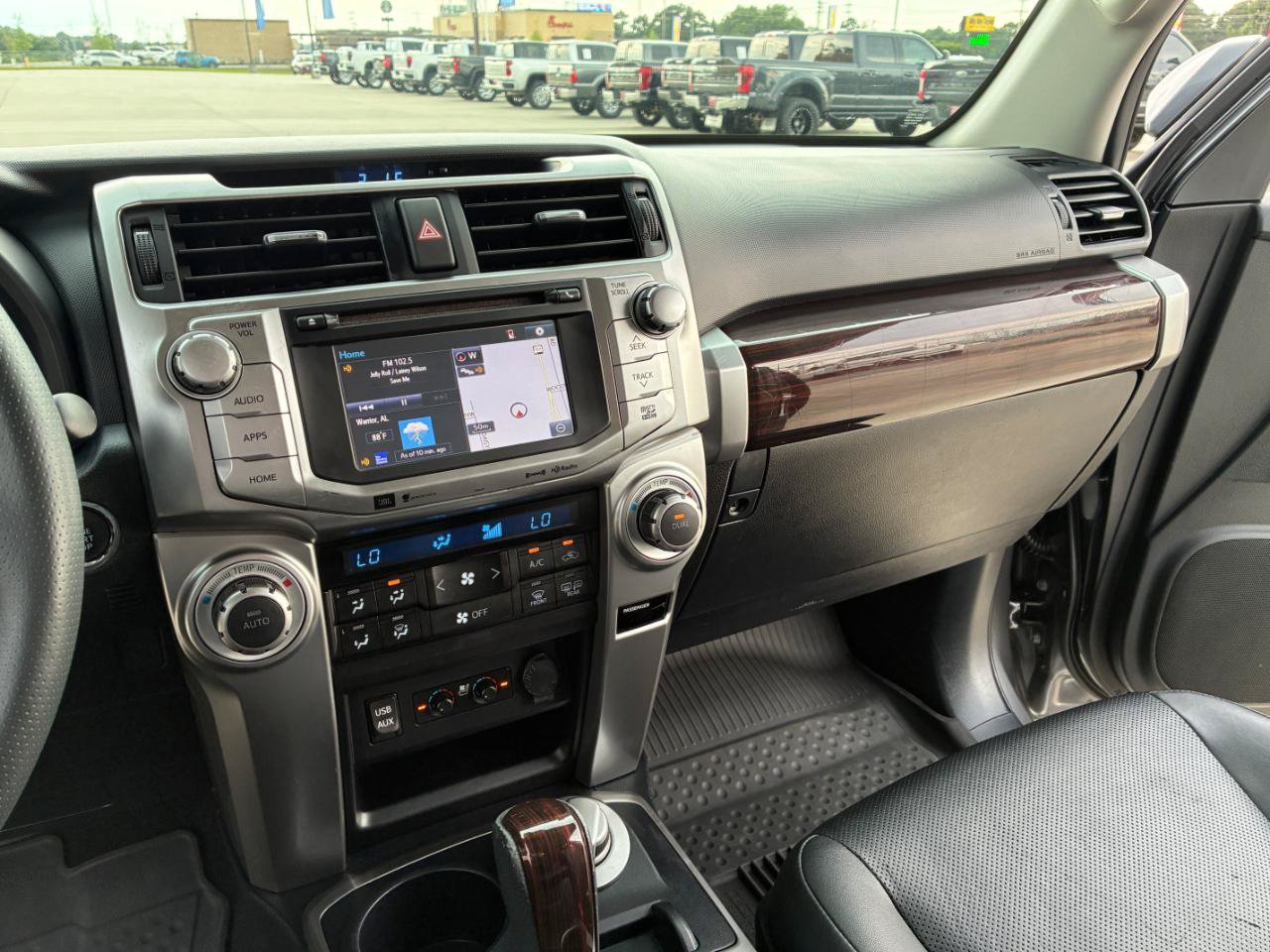 Used 2019 Toyota 4Runner Limited AWD/4WD image 18