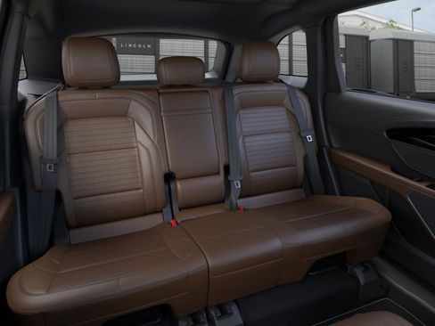 New 2026 Lincoln Nautilus Reserve w/ Jet Appearance Package image 11