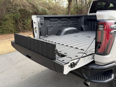 New 2026 GMC Sierra 1500 AT4X image 12