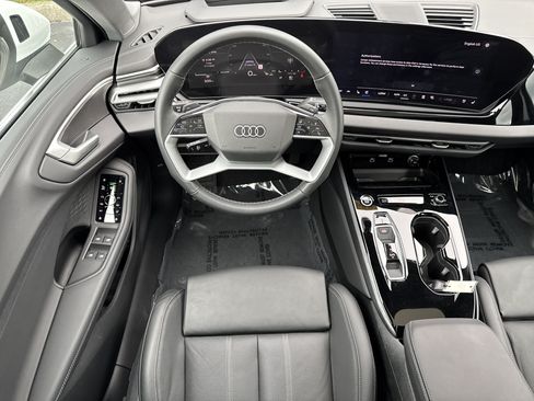 Used 2025 Audi A5 2.0T Premium Plus w/ Premium Plus AWD/4WD image 14