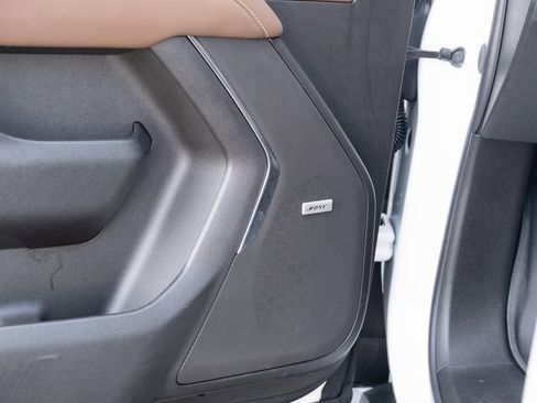 Used 2024 Chevrolet Tahoe High Country image 16