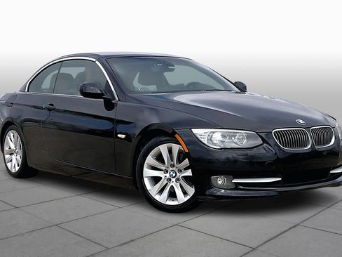 Used 2013 BMW 328i Convertible image 4