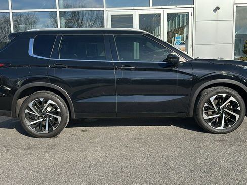 Used 2022 Mitsubishi Outlander SEL image 30