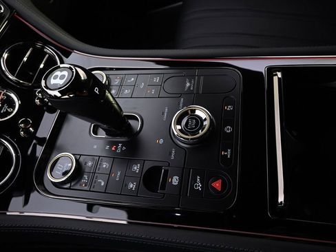 New 2026 Bentley Continental GT AWD/4WD image 33