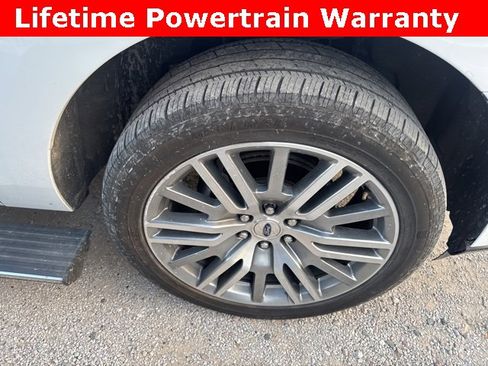 Used 2024 Ford Expedition Max Limited image 14