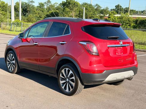 Used 2019 Buick Encore Essence FWD image 3