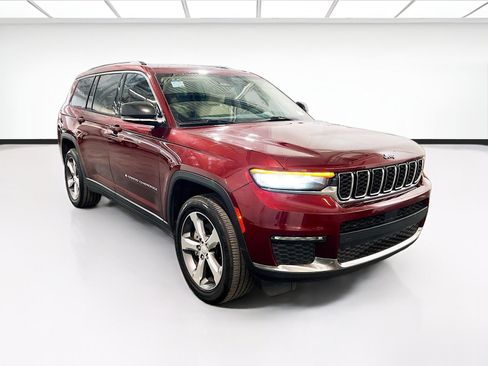 Used 2021 Jeep Grand Cherokee L Limited RWD image 3