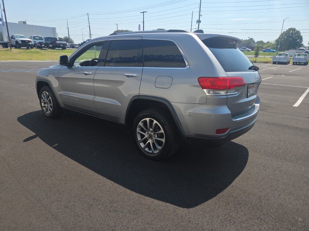 Used 2016 Jeep Grand Cherokee Limited w/ Luxury Group II RWD image 12