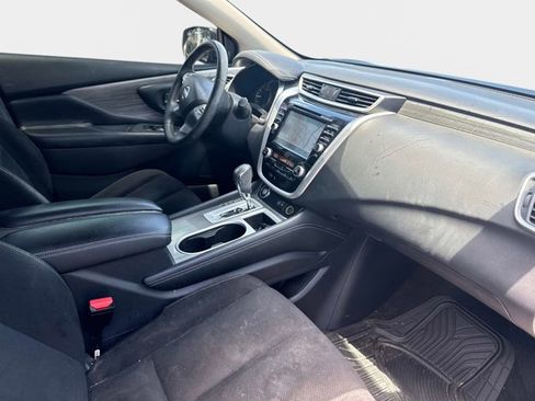 Certified 2018 Nissan Murano SV FWD image 12