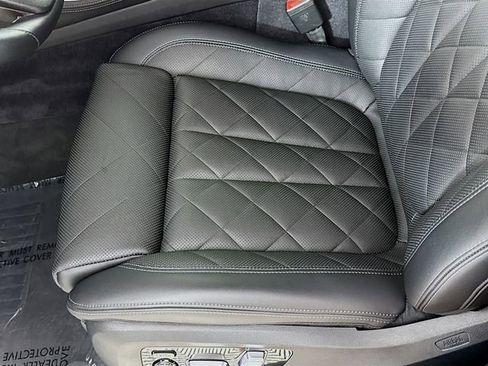 Used 2024 BMW X5 xDrive50e w/ Premium Package image 20