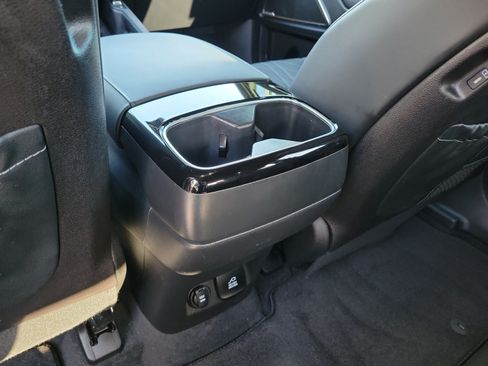 Certified 2025 Kia Telluride SX Prestige X-Line AWD/4WD image 12