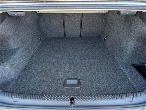 Certified 2025 BMW i5 xDrive40 w/ M Sport Package image 6