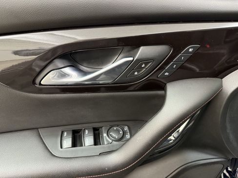 Used 2020 Chevrolet Blazer RS image 14