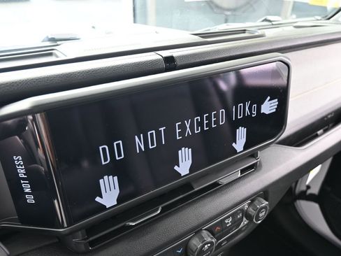 New 2026 Jeep Gladiator Sport image 18