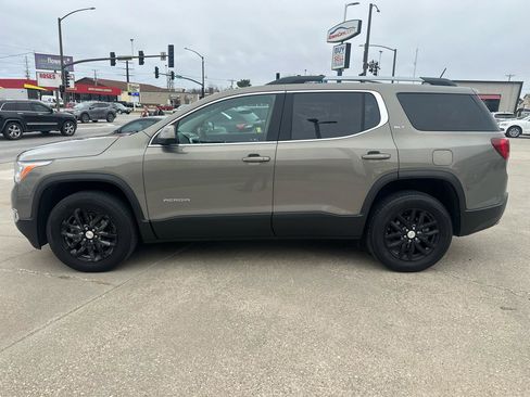 Used 2019 GMC Acadia SLT image 6