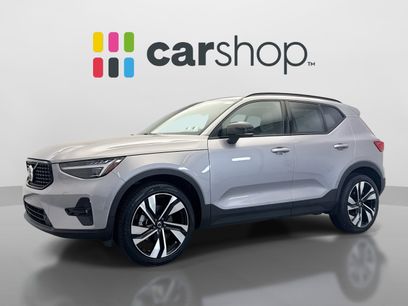Used 2026 Volvo XC40 B5 Ultra w/ Protection Package Premier