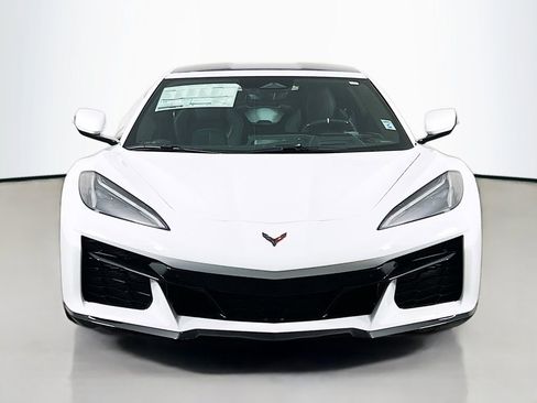 New 2026 Chevrolet Corvette Z06 image 2