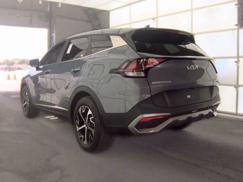 Used 2023 Kia Sportage EX FWD image 4
