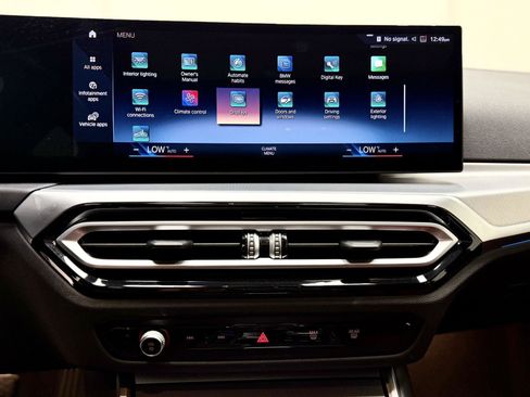 Used 2023 BMW i4 eDrive35 RWD image 31