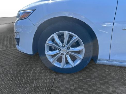 Used 2023 Chevrolet Malibu LT image 14