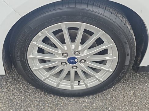 Used 2016 Ford C-MAX SE image 29