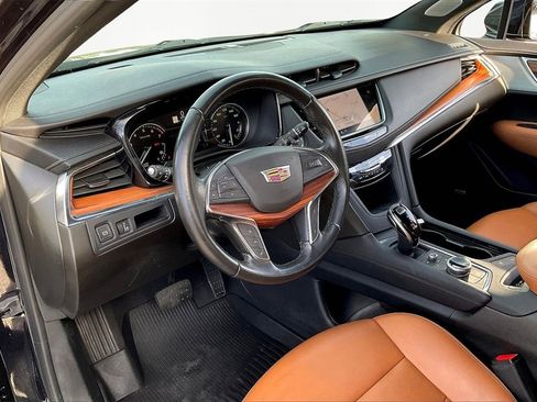 Used 2021 Cadillac XT5 Premium Luxury image 19