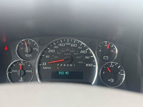 New 2025 GMC Savana 3500 w/ Power Convenience Package image 3