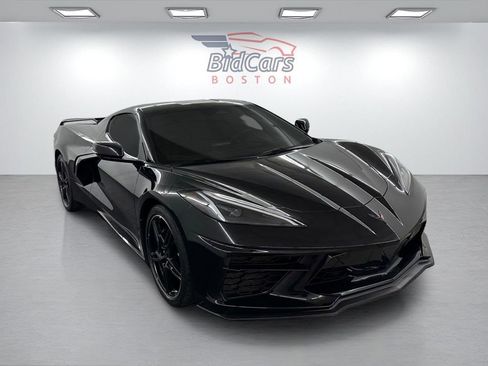 Used 2024 Chevrolet Corvette Stingray Coupe w/ Z51 Performance Package RWD image 3