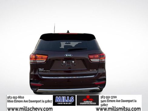 Used 2017 Kia Sorento SX FWD image 4