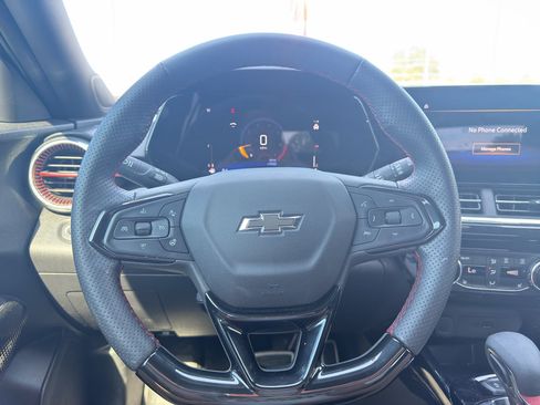 Used 2026 Chevrolet Trax RS w/ Driver Confidence Package FWD image 23