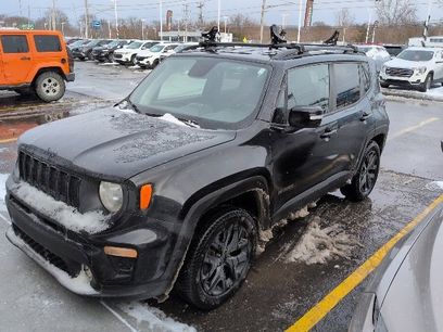 Used 2019 Jeep Renegade Altitude w/ Quick Order Package 2XM