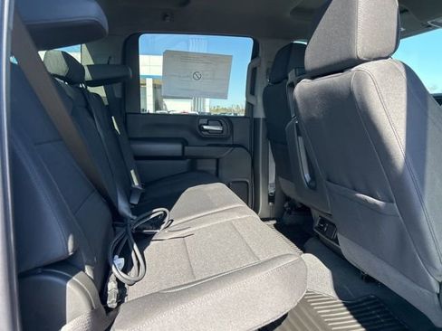 New 2026 Chevrolet Silverado 2500 Custom w/ Custom Value Package AWD/4WD image 31