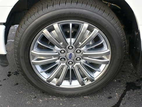 Used 2024 Ford F150 Platinum w/ Equipment Group 703A Plus image 34