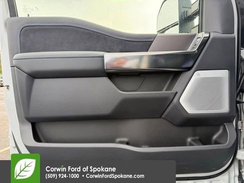 New 2026 Ford F350 Platinum w/ Tremor Off-Road Package AWD/4WD image 20
