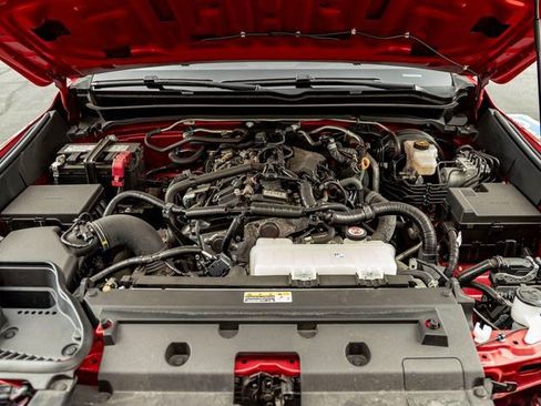 Used 2024 Toyota Tacoma SR5 image 32