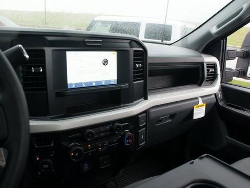 New 2026 Ford F250 XL w/ XL Off-Road Package image 22