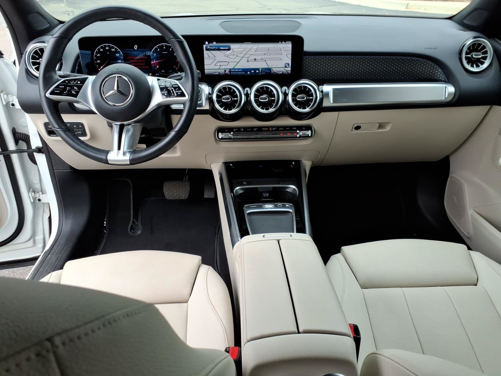 Certified 2025 Mercedes-Benz GLB 250 4MATIC image 13