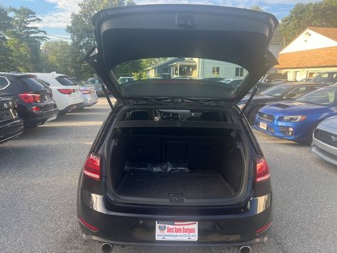 Used 2019 Volkswagen GTI SE w/ SE Experience Package FWD image 9